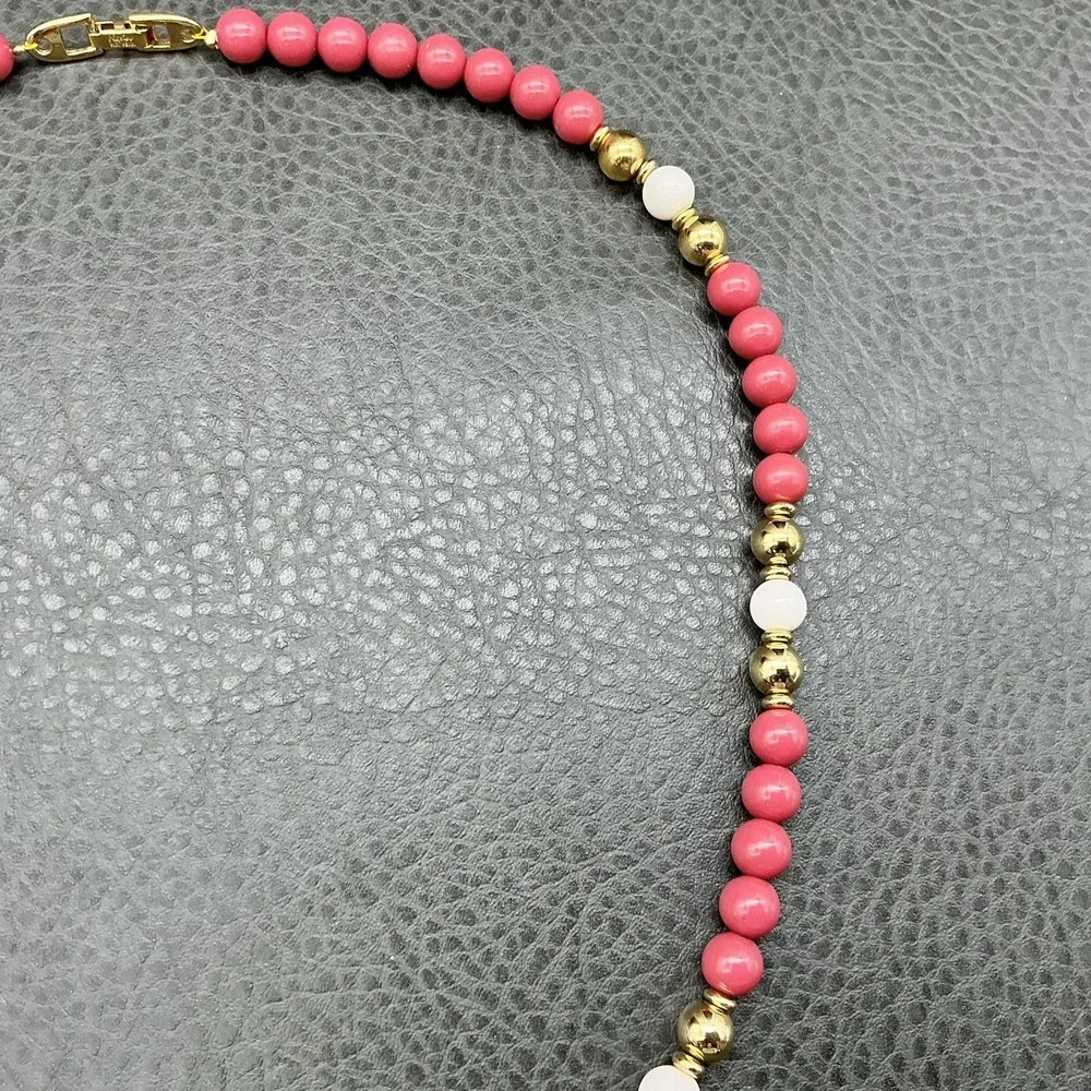 Napier Necklace Pink Beaded Flower Pendant‎ Gold Tone 22 In Womens Statement